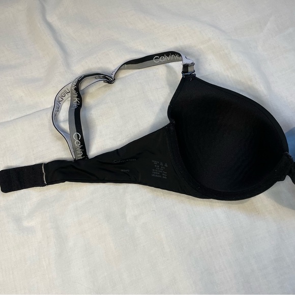 Calvin Klein Tshirt Bra - Picture 2 of 3